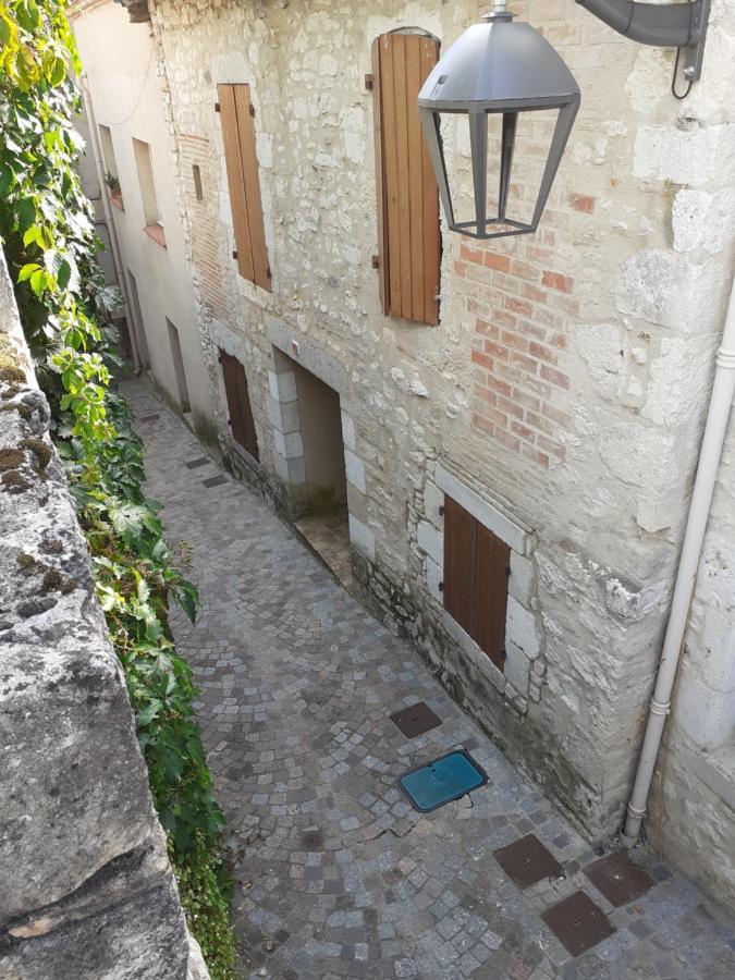 Petit Gite Des Augustins Monflanquin Exterior photo
